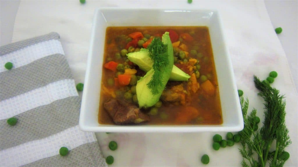 Green Peas, Sweet Potatoes and Meat Stew made in Instant Pot - Gjelle me bizele, mish dhe patate te embla e gatuar ne multicooker.