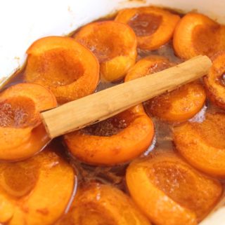 Baked Apricots with Cinnamon