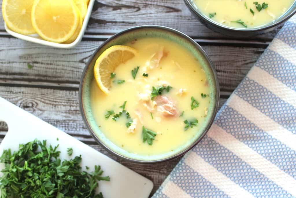 Albanian recipe for Chicken, Lemon, Rice soup with eggs. 