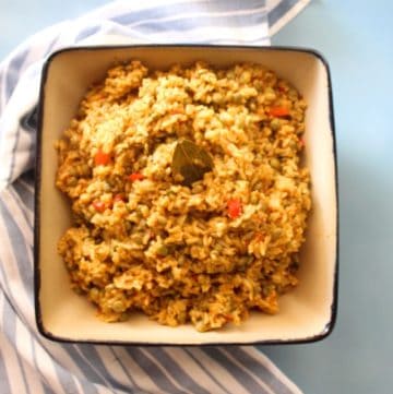 Arroz con glandules, rice with pigeon peas
