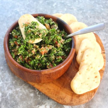 Tabouli (tabbouleh) salad served with mini pita breads