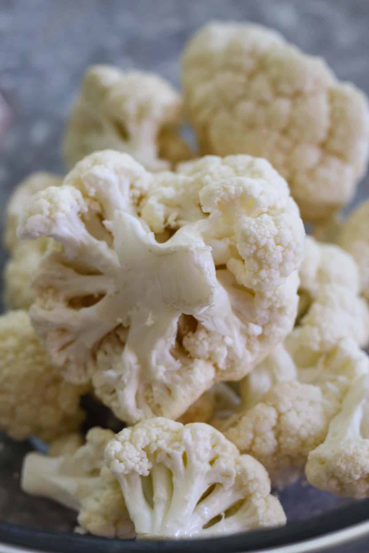 Cauliflower florets in a bowl