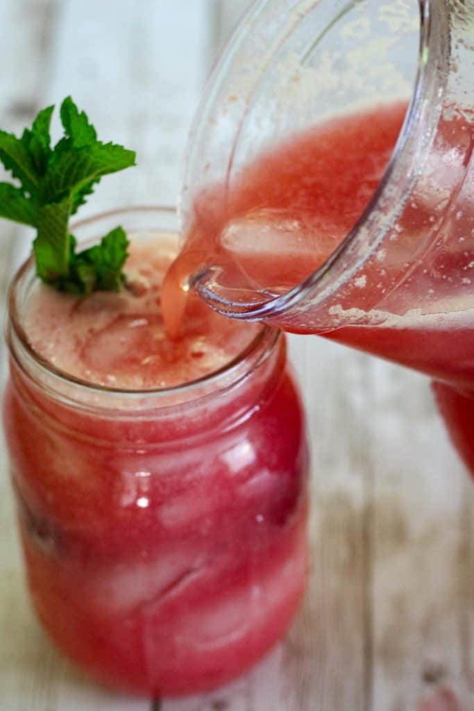 Sparkling Raspberry Lemonade - Mediterranean Latin Love Affair